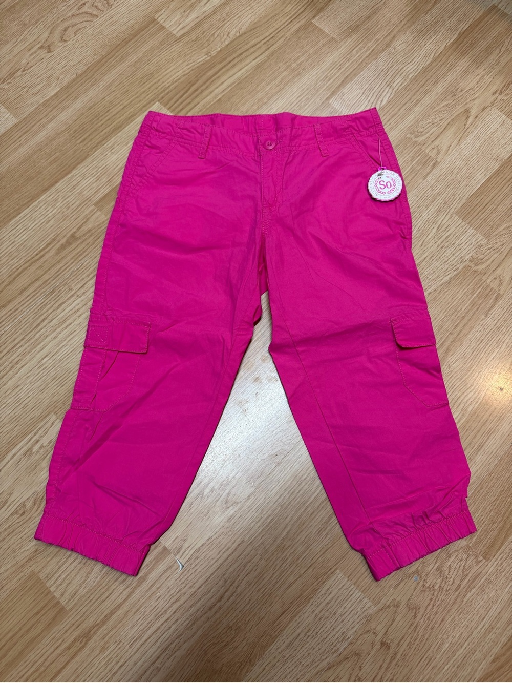 SO Girls NWT Bright Pink Cargo Capri Pants Utility Pocket Elastic Hem Size 14
